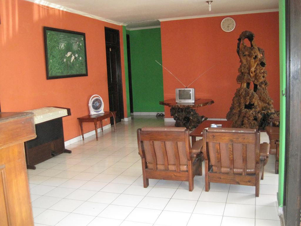 Sekar Sari Inn Kuta  Bagian luar foto