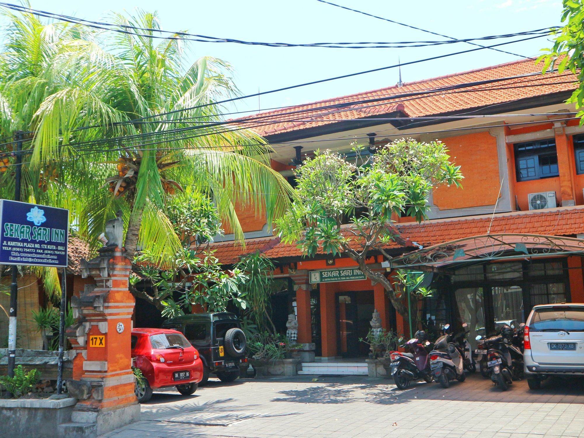 Sekar Sari Inn Kuta  Bagian luar foto